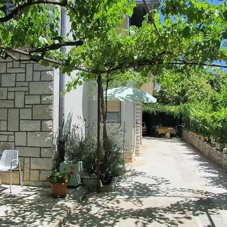 Apartment Vintage A2 Pergola - Hr-11059-01 By Interhome Porec