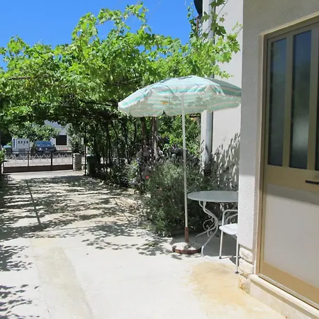 Apartment Vintage A2 Pergola - Hr-11059-01 By Interhome Porec